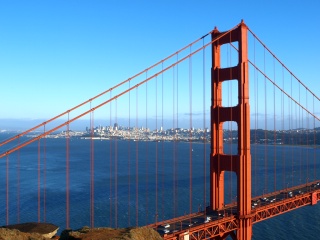 San Francisco widziane z Hendrik Point. Most Golden Gate na pierwszym planie.